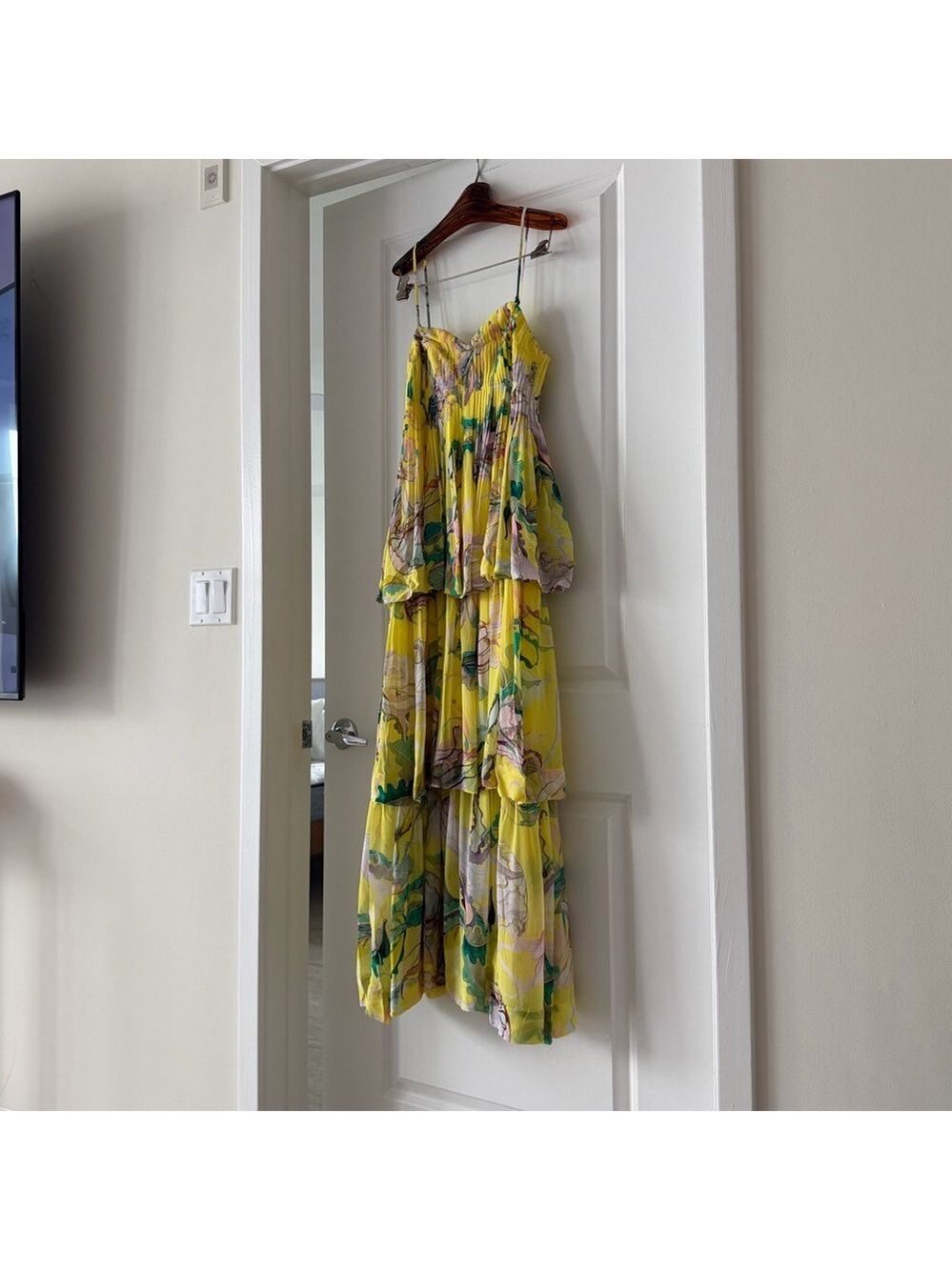 Farm Rio Yellow Jellyfish Bouquet Layered Maxi Dress - Picture 6 of 9